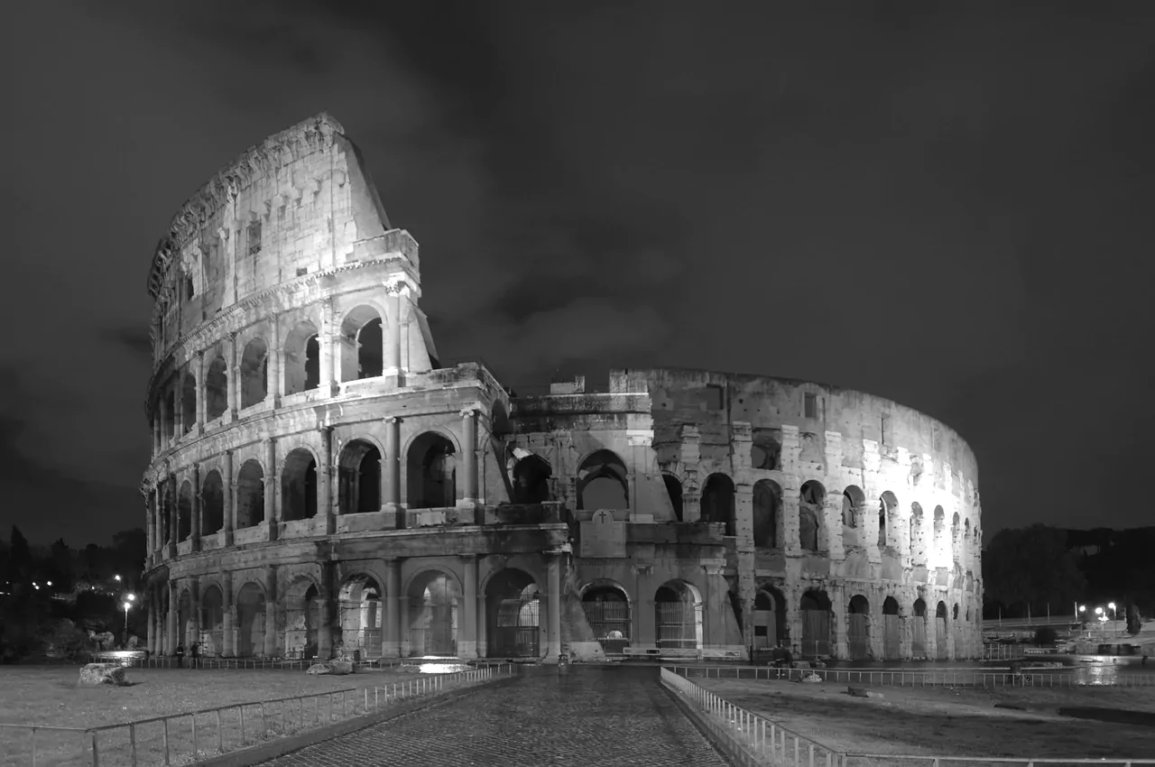 Coliseu-civilizacao-romana.jpg Coliseu - civilização romana - algarismos romanos